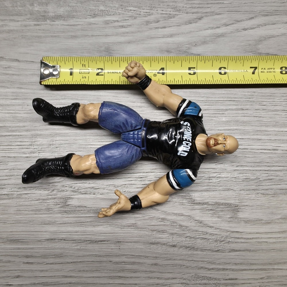 Vintage 1998 WWF Stone Cold Steve Austin‎ - Jakks Pacific 6" Wrestling Action... - Picture 10 of 10